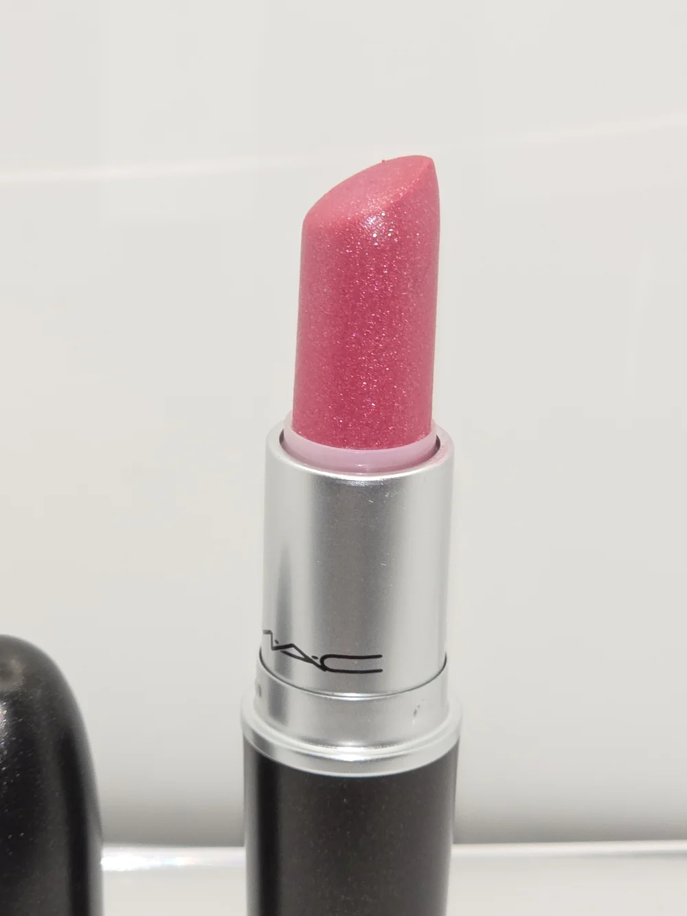 DISCONTINUED MAC Lustre Lipstick- 